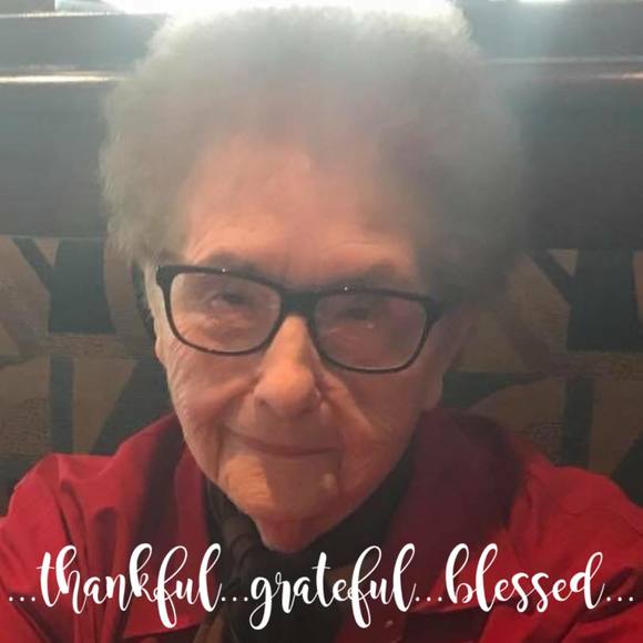 Meet your Posher, Dawn - Picture 1 of 1